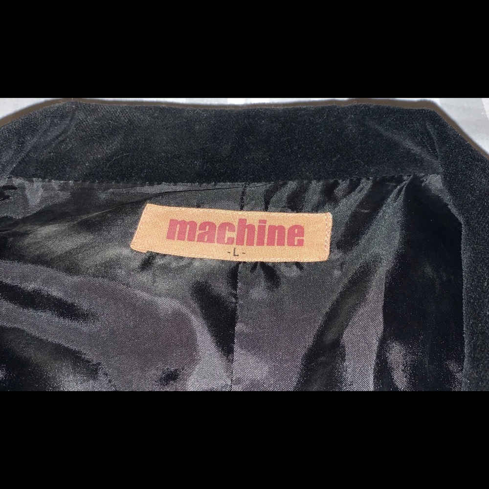 Blazer - Picture 3 of 3